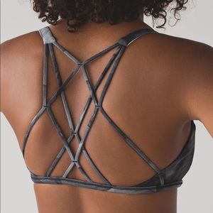 Lululemon Free to Be Zen Bra Midnight Tulle